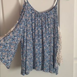 has no tags but never been worn.  too big for me